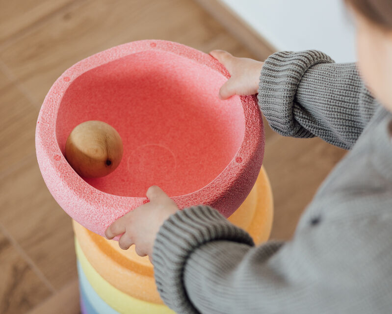 Kid catched a ball inside Stapelstein Original